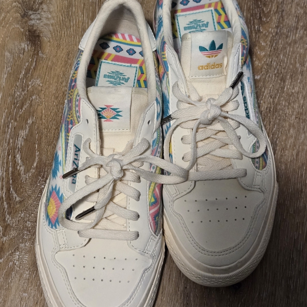 Adidas original x Arizona tea sneakers size 6 1/2